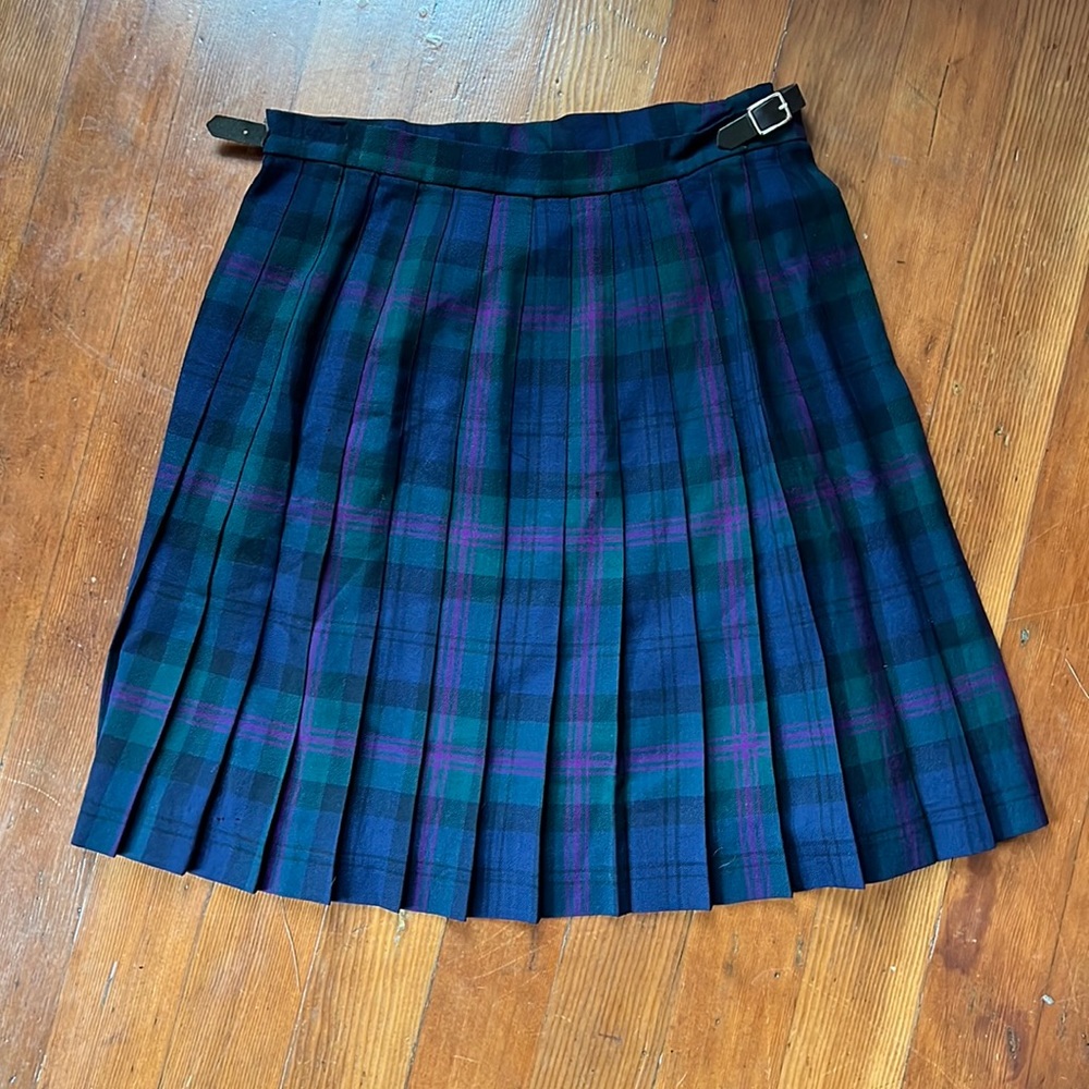 Vintage Jones New York pure wool skirt